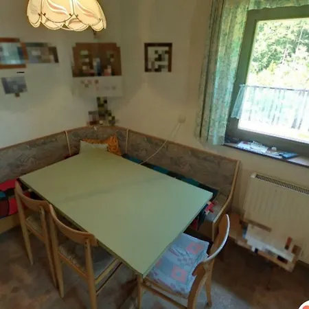 Daire Privatwohnung Im Grunen *
